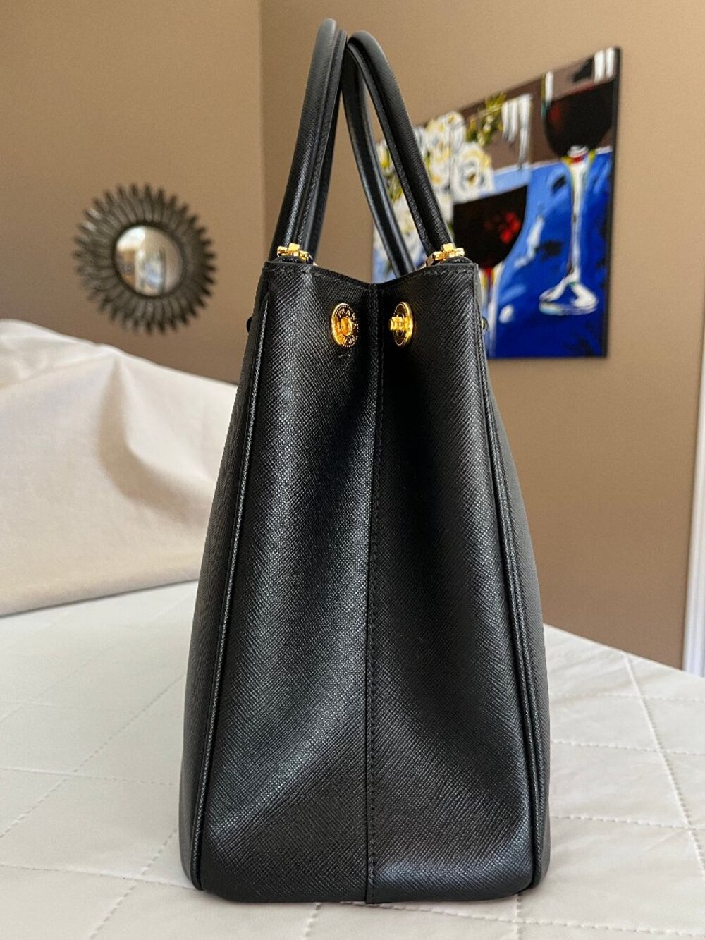 <<SOLD>> Prada Galleria Saffiano Leather Bag - Medium - Authentic - Picture 10 of 17